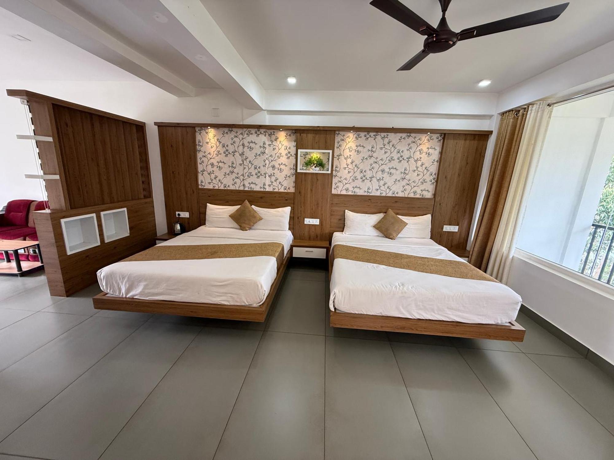 Honey Rock Hotel Kanthalloor Екстериор снимка