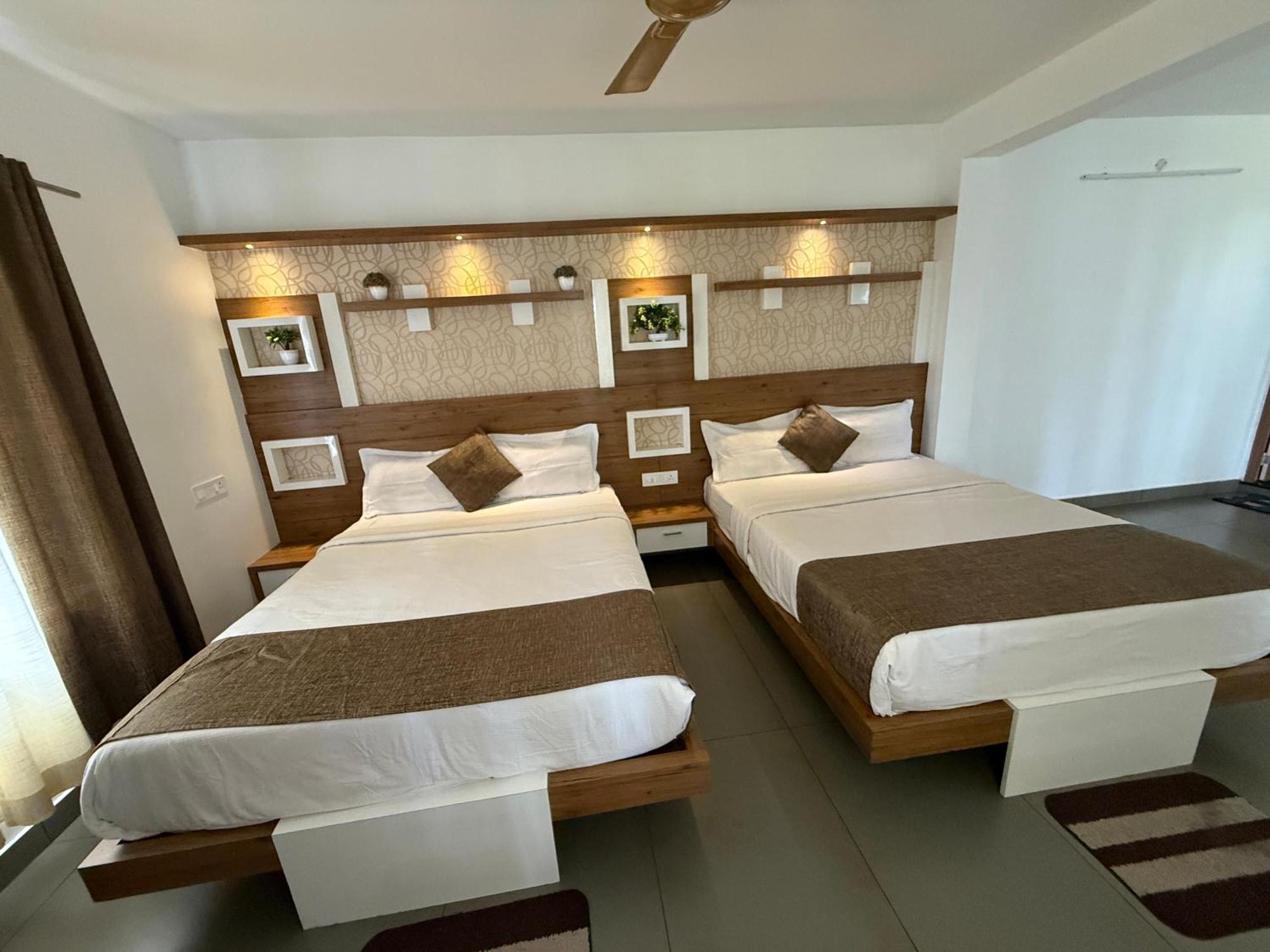 Honey Rock Hotel Kanthalloor Екстериор снимка